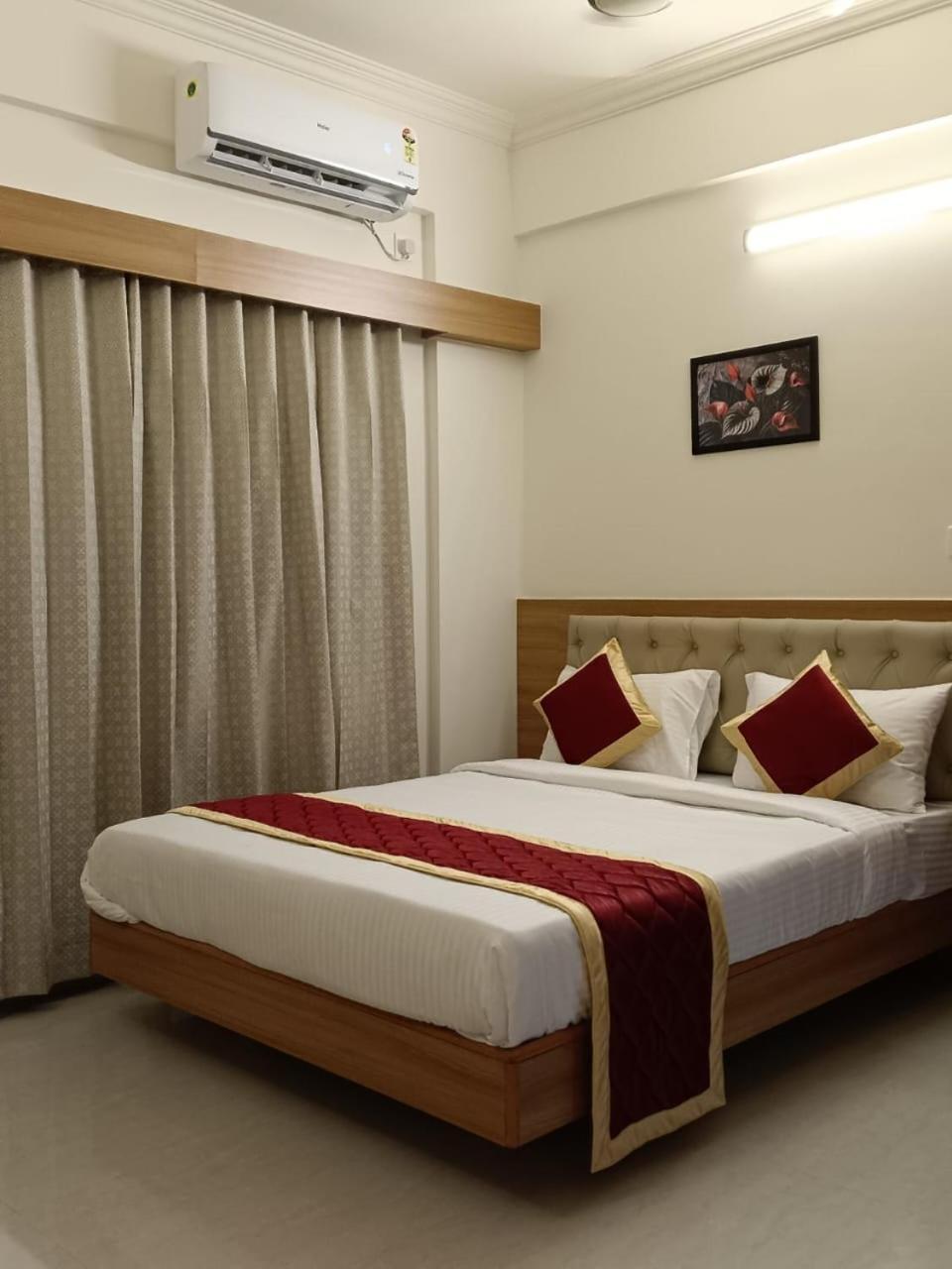 Krishna Inn Bangalore Exteriör bild